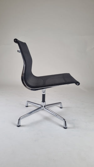 Vitra EA 108 Konferenzstühle