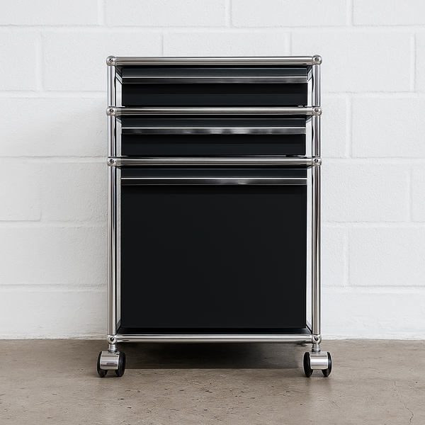 USM Haller Korpus A7/A7/A4 in Graphitschwarz