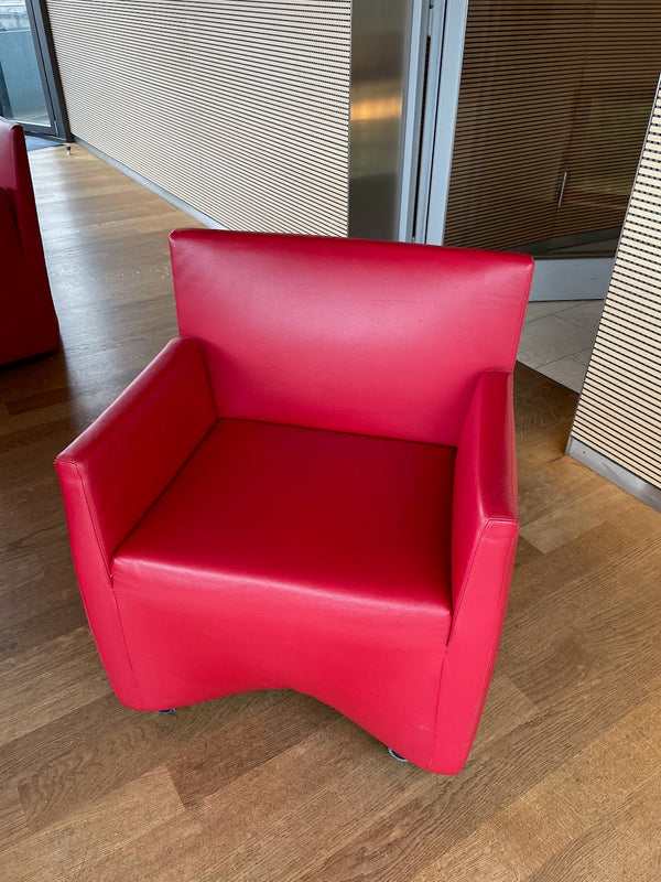 Baleri Italia Caprichair Fauteuil designer en cuir rouge