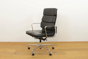 Soft Pad Chair EA 219