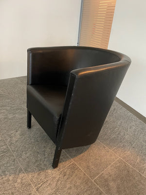 Moroso Novecento Sessel in Leder Nero