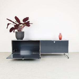 USM Haller Lowboard n°1105 sur pieds
