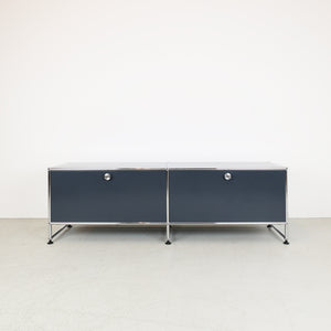 USM Haller Lowboard n°1105 sur pieds