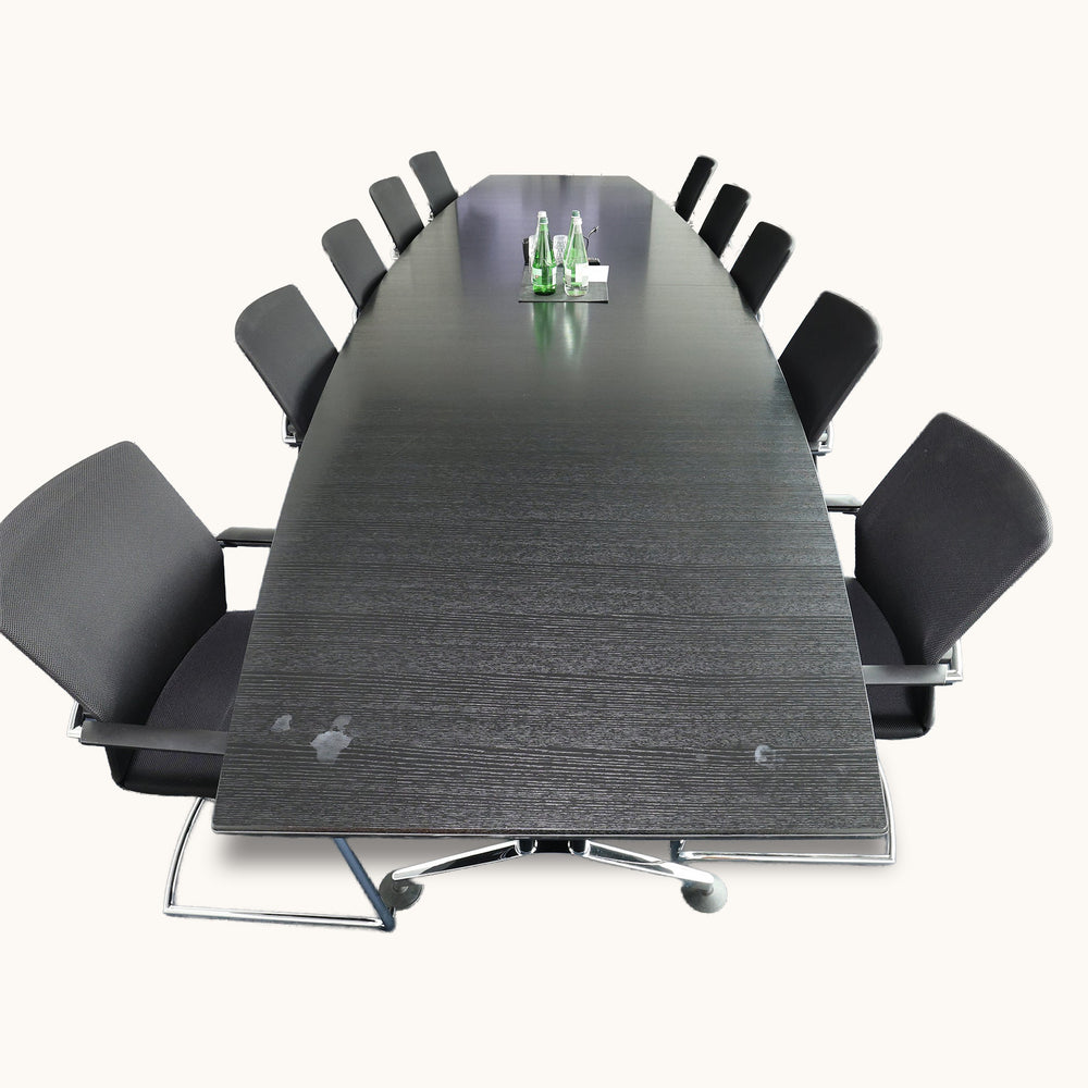 Sitzungszimmertisch Wilkhahn 460cm inkl. 10 Vitra Stühle