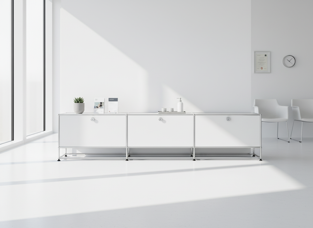 USM Haller Lowboard #1102