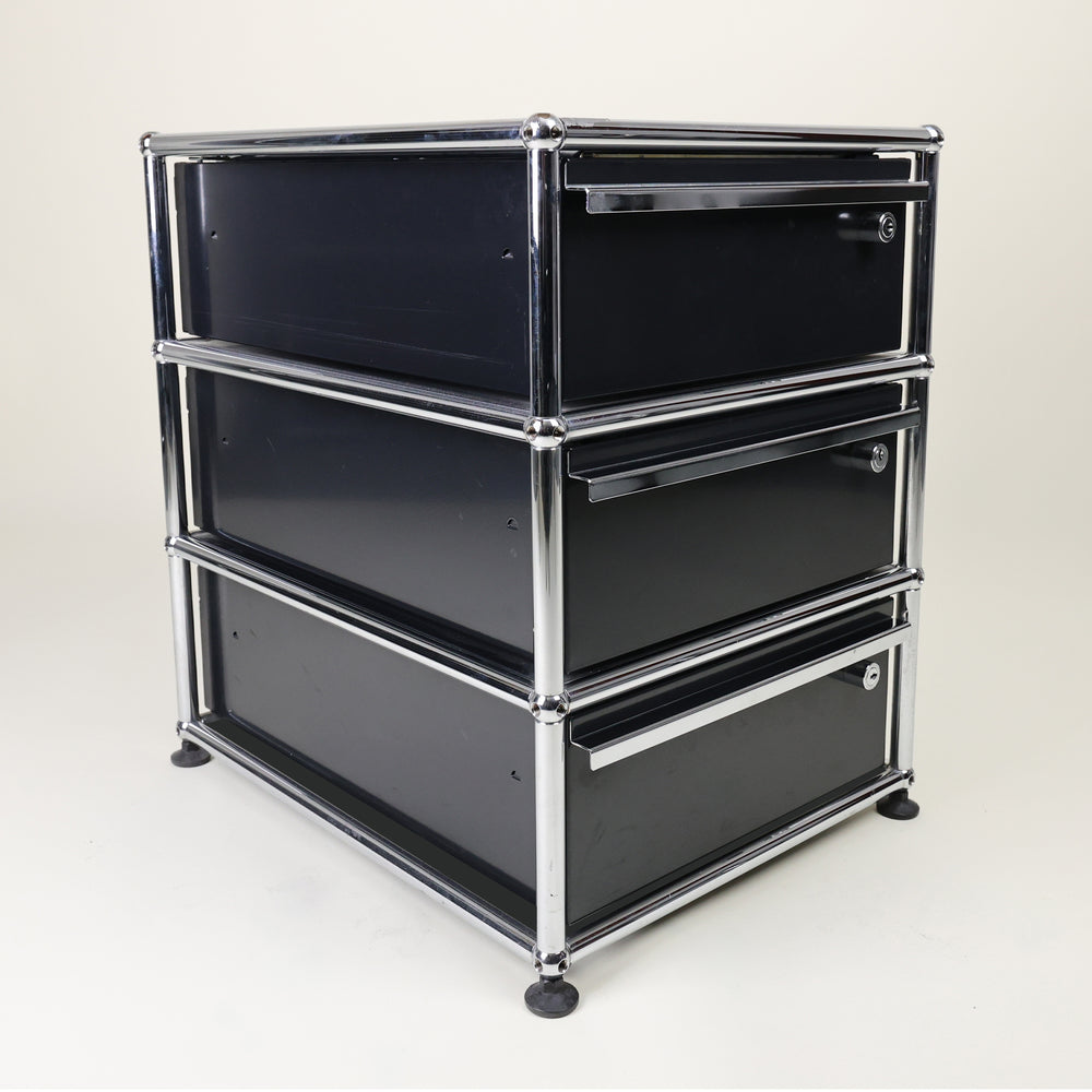 USM Haller Korpus A6/A6/A6