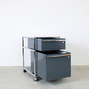 USM Haller Korpus Anthrazitgrau A6/A4