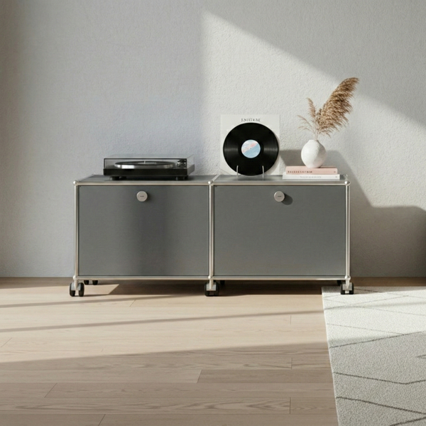 USM Haller Lowboard für Plattenspieler