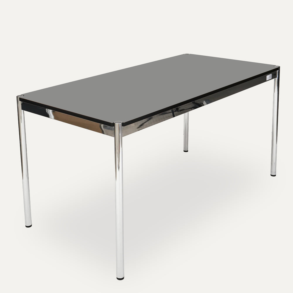 USM Haller Tisch 74cm Höhe