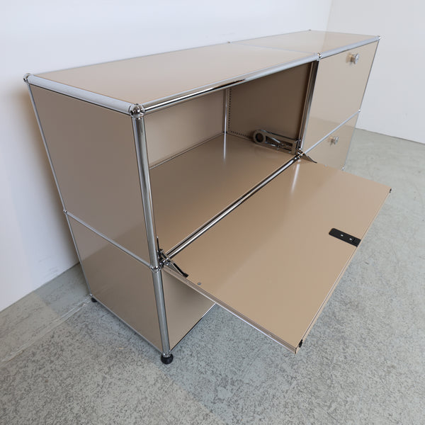 USM Haller Sideboard mit 4 Klapptüren
