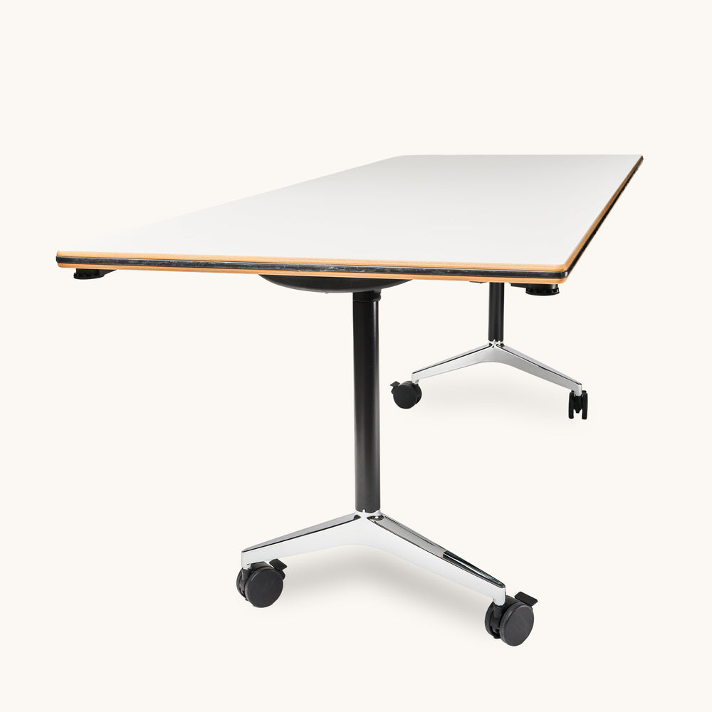 Wilkhahn Sitzungszimmertisch Klappbar