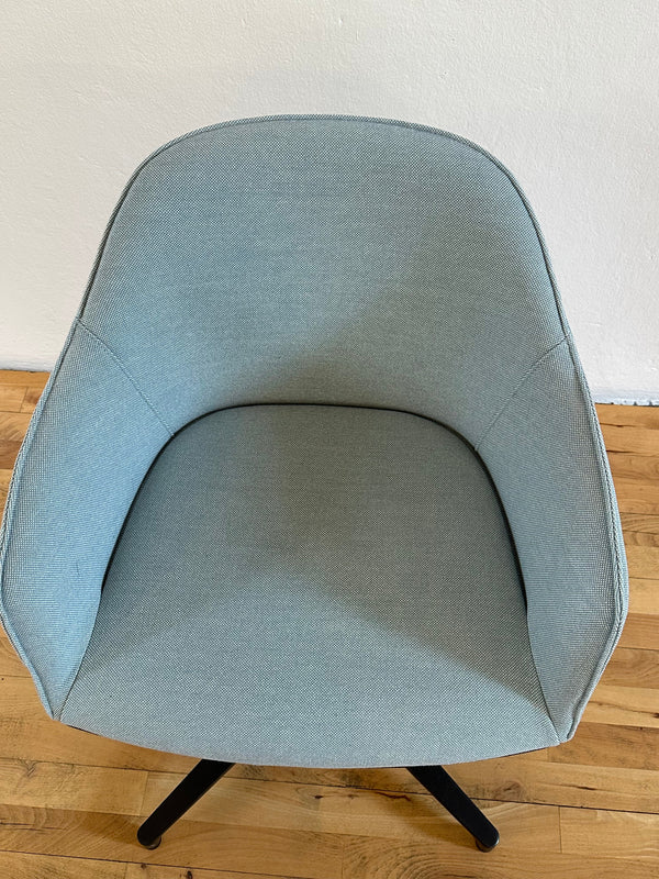 Vitra Softshell Chair, Vierstern-Untergestell