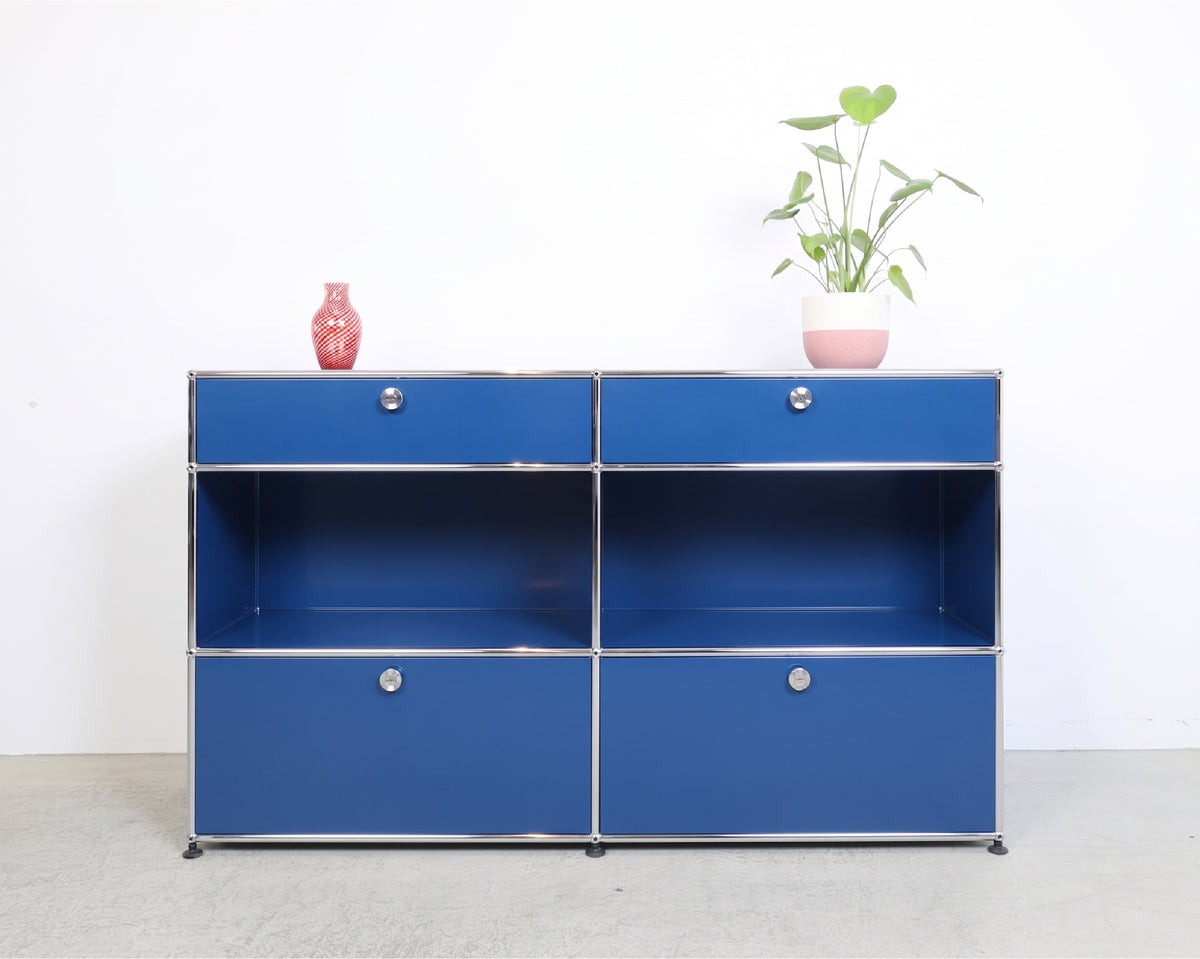 Enzianblau