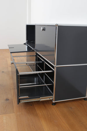 USM Haller Sideboard 2x2 mit Auszieh- und Klapptüren #1001