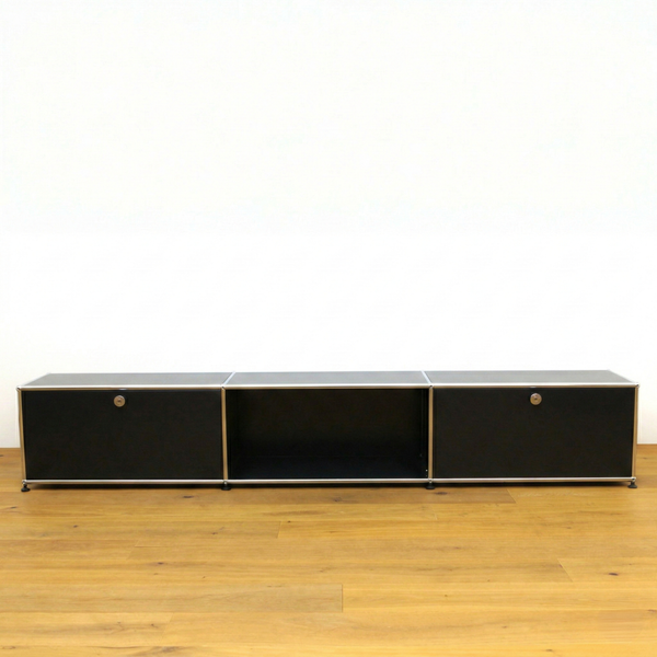 USM Haller Lowboard n°1088 avec 2 portes abattantes
