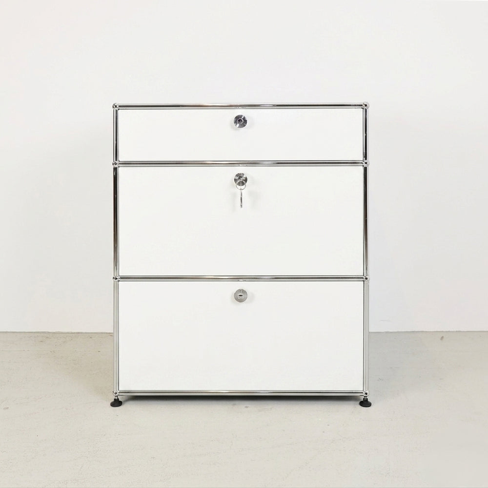 USM Regal 1x3 mit Klapp- und Ausziehtüren