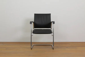 Chaise cantilever en cuir Wilkhahn Sito